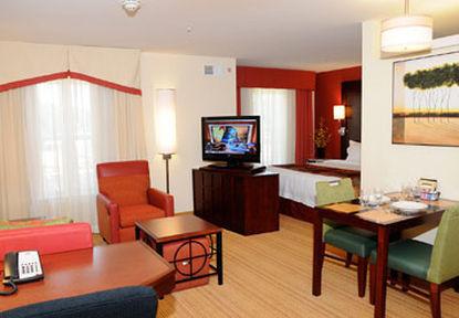 Hotel Charlotte 2*